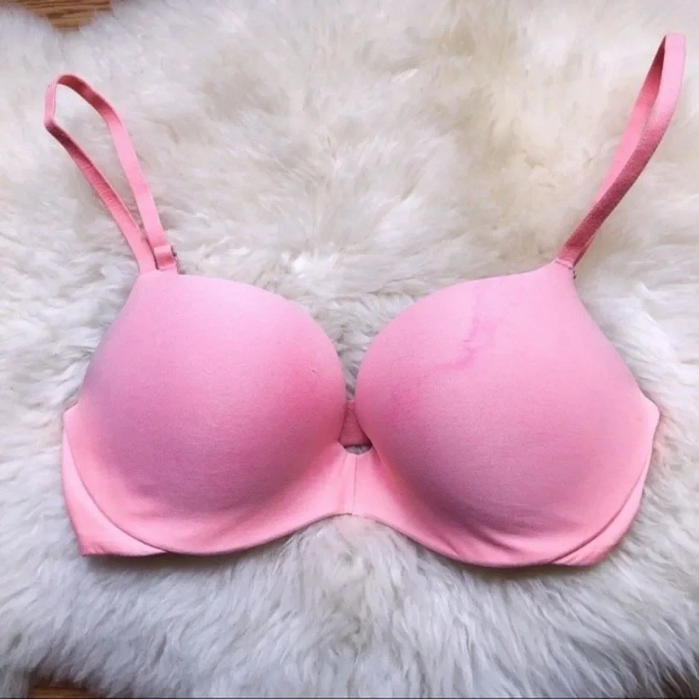 VS Pink Plunge Push-up Bra